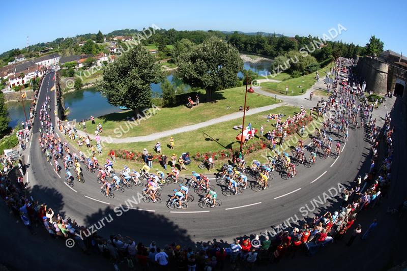 Peloton005p.jpg